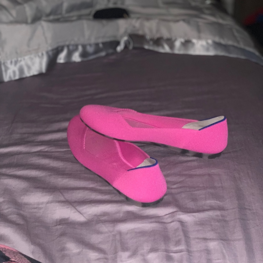 Rothy’s size 6. Only worn 2 times.